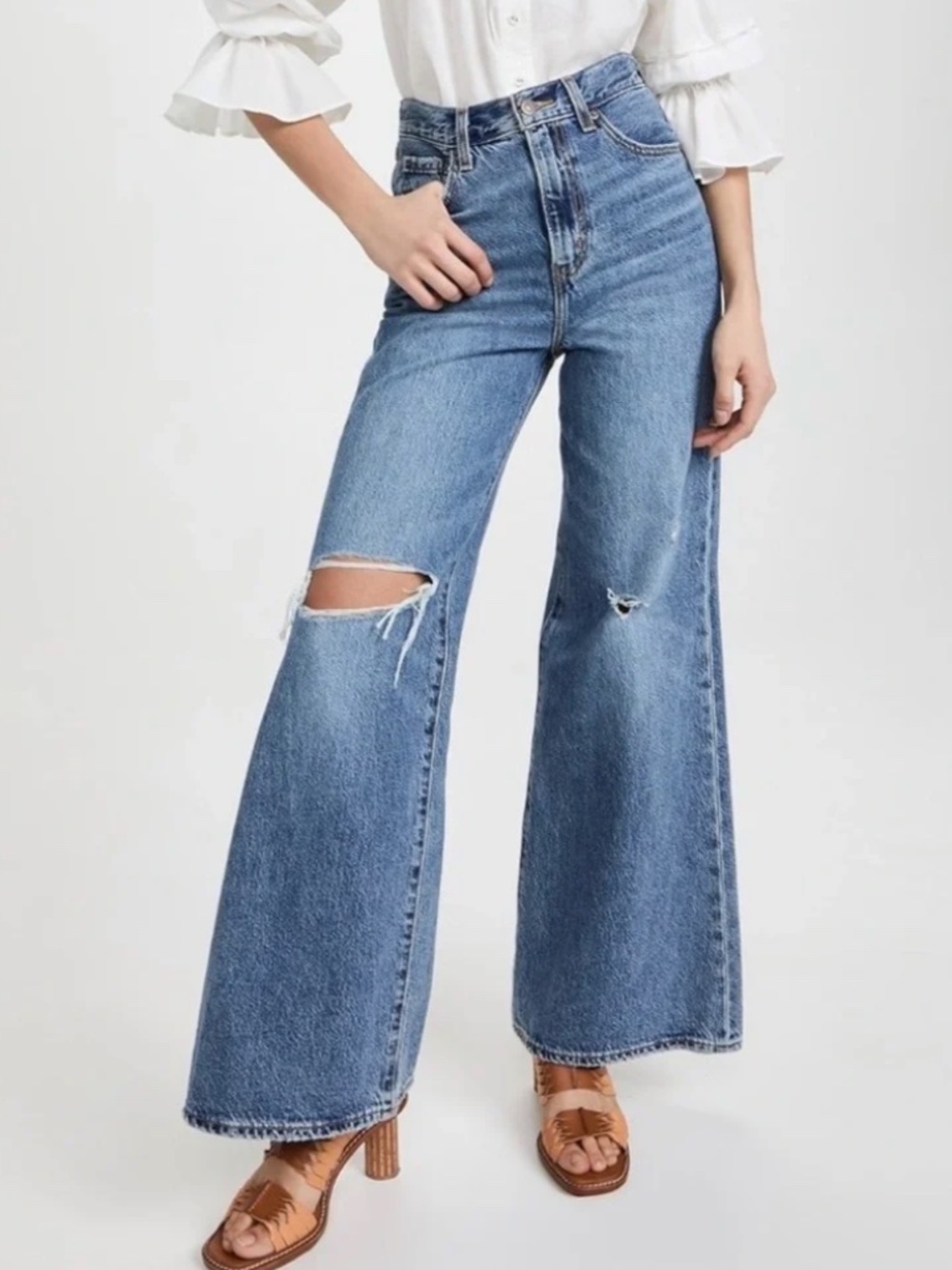 Levi high loose flare jeans